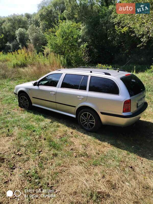 Универсал Skoda Octavia 2002 в Изяславе