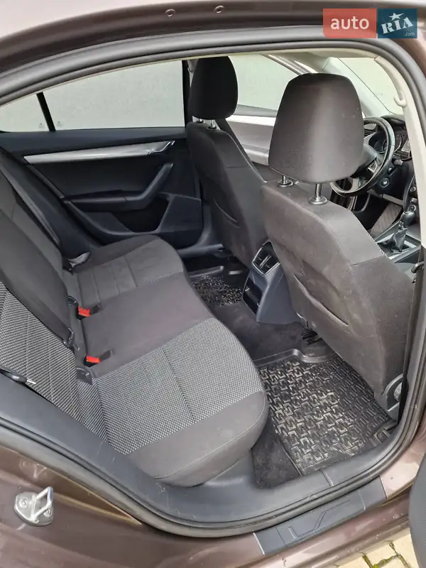Лифтбек Skoda Octavia 2013 в 