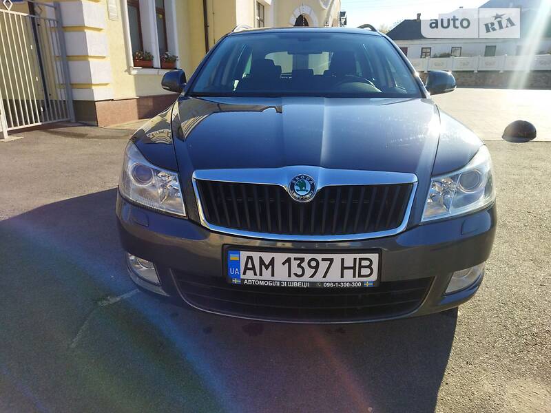Универсал Skoda Octavia 2010 в 