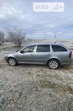 Универсал Skoda Octavia 2012 в Кропивницком