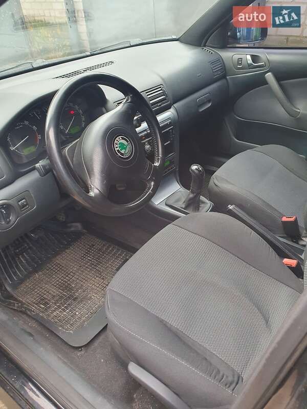 Ліфтбек Skoda Octavia 2006 в Дніпрі