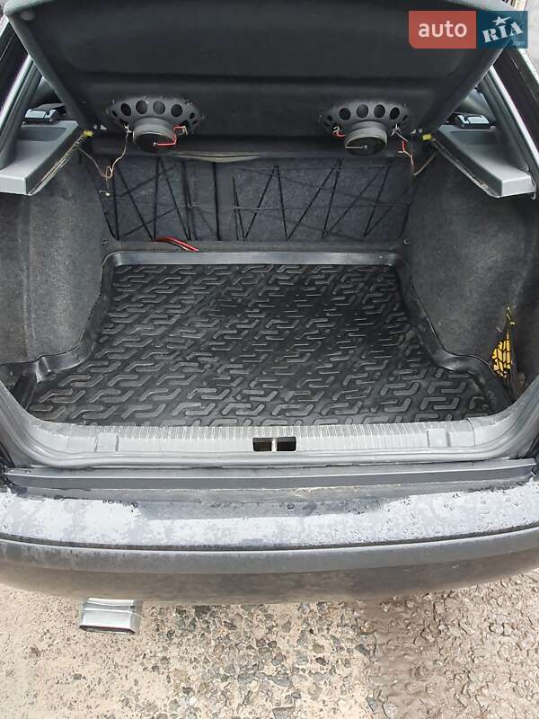 Ліфтбек Skoda Octavia 2006 в Дніпрі