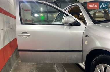 Лифтбек Skoda Octavia 2000 в 