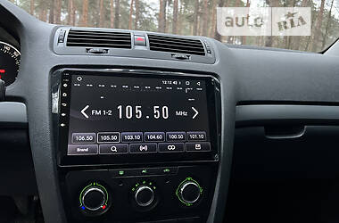 Лифтбек Skoda Octavia 2012 в 