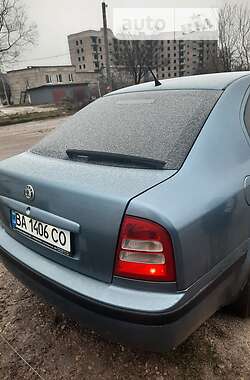 Лифтбек Skoda Octavia 2008 в Кропивницком