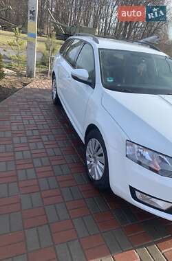 Универсал Skoda Octavia 2016 в 
