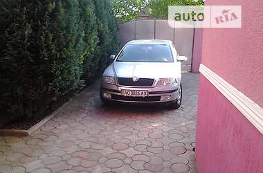 Лифтбек Skoda Octavia 2006 в Ужгороде