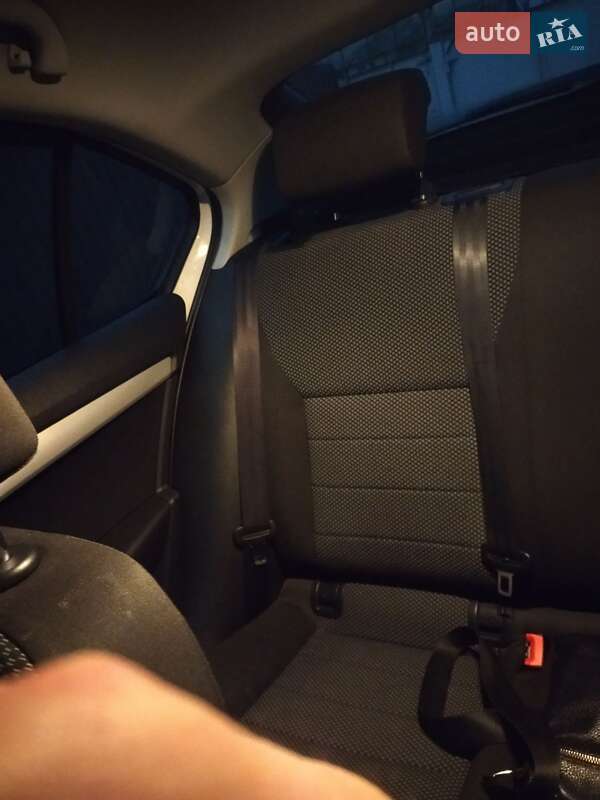 Лифтбек Skoda Octavia 2014 в Днепре фото 5 Лифтбек Skoda Octavia 2014 в Днепре