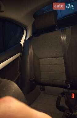 Лифтбек Skoda Octavia 2014 в 