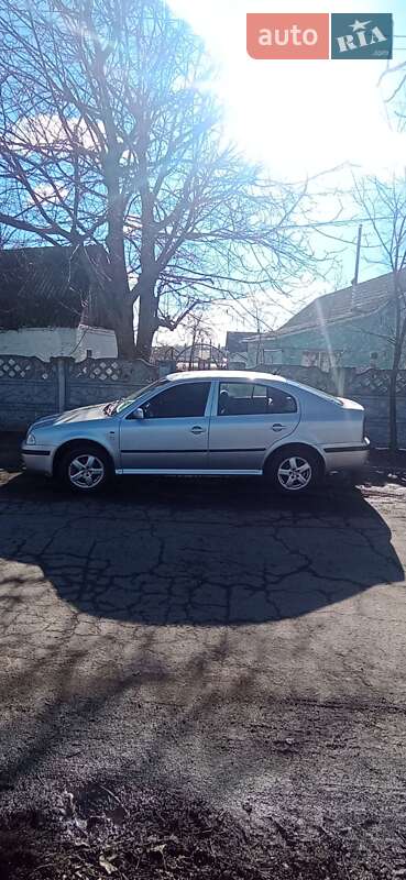Ліфтбек Skoda Octavia 2003 в Білій Церкві