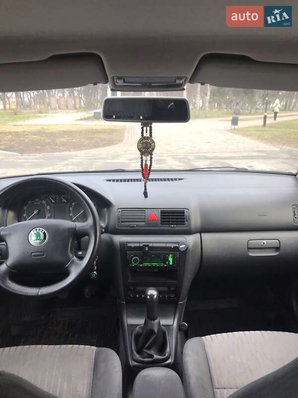 Ліфтбек Skoda Octavia 2002 в Гадячі