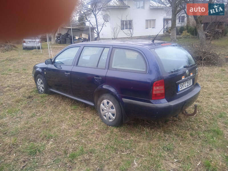 Универсал Skoda Octavia 2002 в Косове