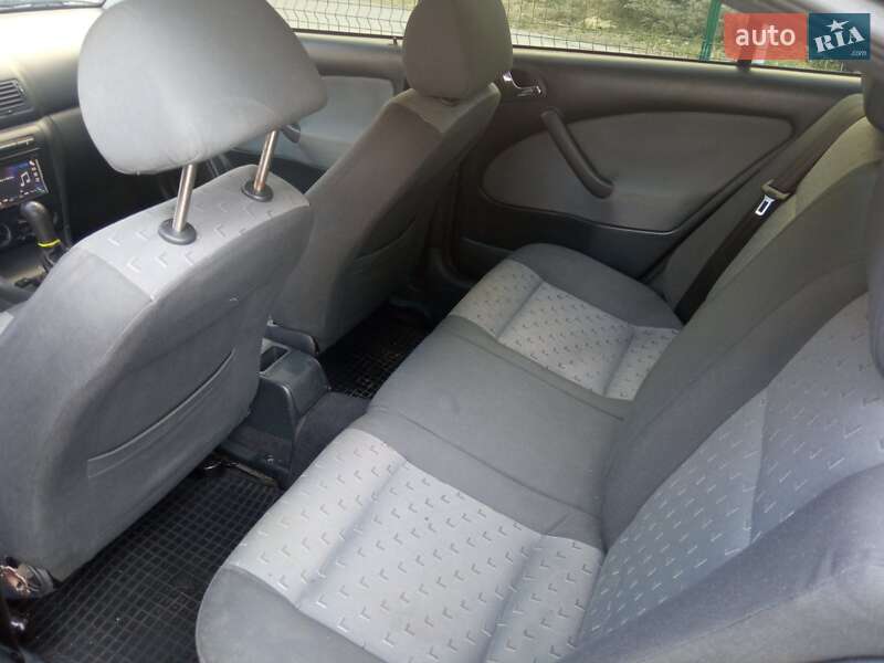 Лифтбек Skoda Octavia 2006 в Запорожье фото 10 Лифтбек Skoda Octavia 2006 в Запорожье