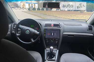 Лифтбек Skoda Octavia 2005 в Желтых Водах