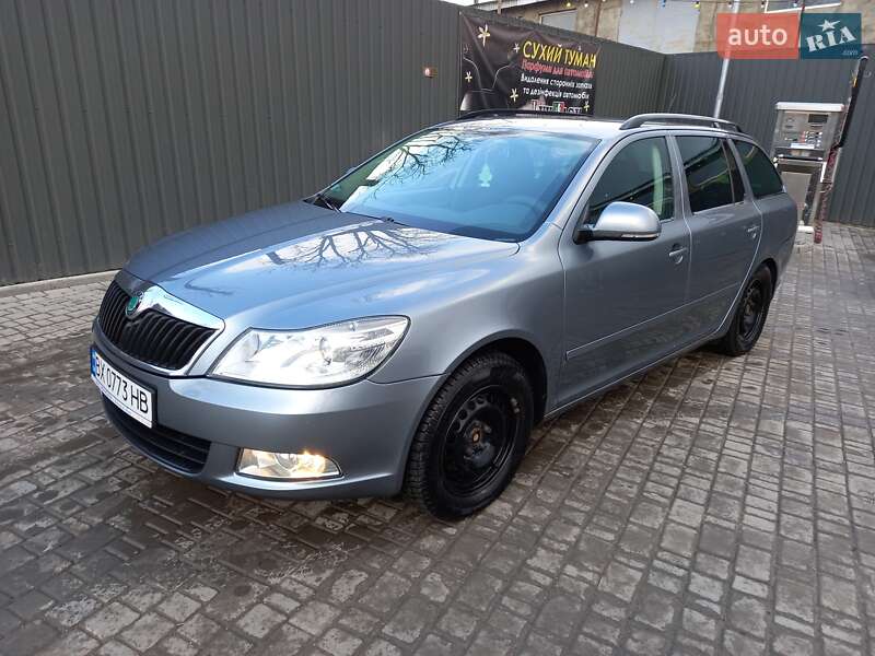 Універсал Skoda Octavia 2012 в Кам'янець-Подільському