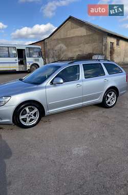 Универсал Skoda Octavia 2012 в Коростене