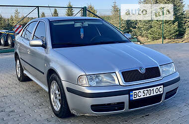 Лифтбек Skoda Octavia 2005 в 
