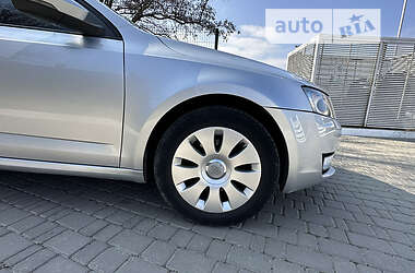 Універсал Skoda Octavia 2013 в Одесі