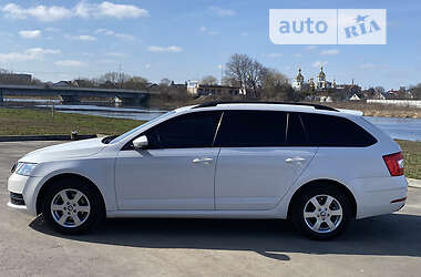 Универсал Skoda Octavia 2018 в 