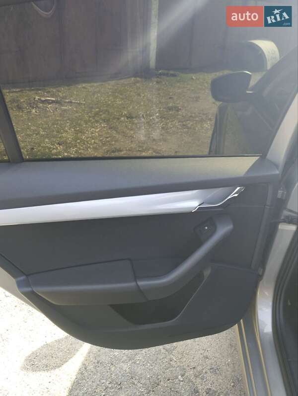 Лифтбек Skoda Octavia 2017 в Вольнянске фото 16 Лифтбек Skoda Octavia 2017 в Вольнянске