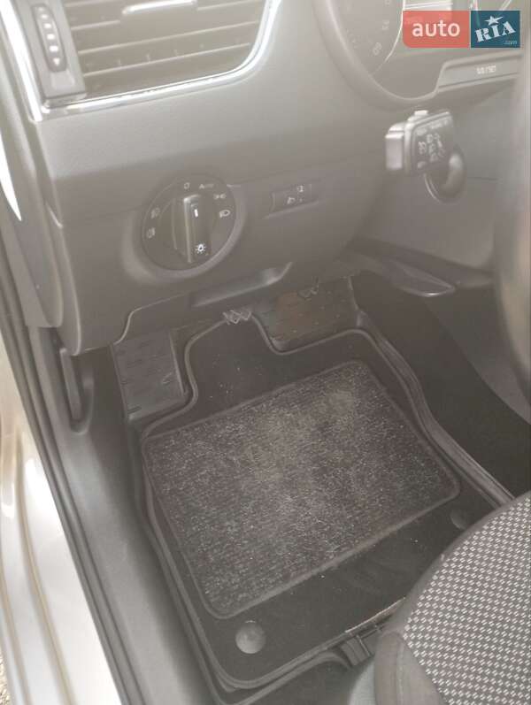 Лифтбек Skoda Octavia 2017 в Вольнянске фото 35 Лифтбек Skoda Octavia 2017 в Вольнянске