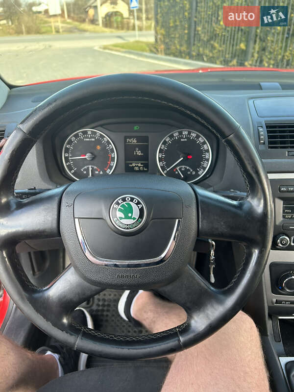 Універсал Skoda Octavia 2013 в Долині