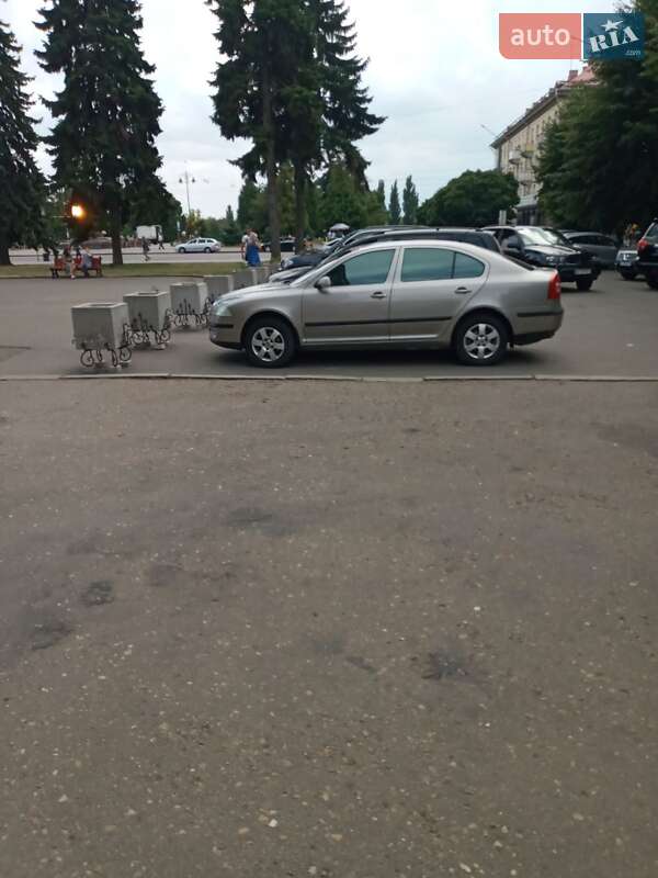 Ліфтбек Skoda Octavia 2008 в Володимирі