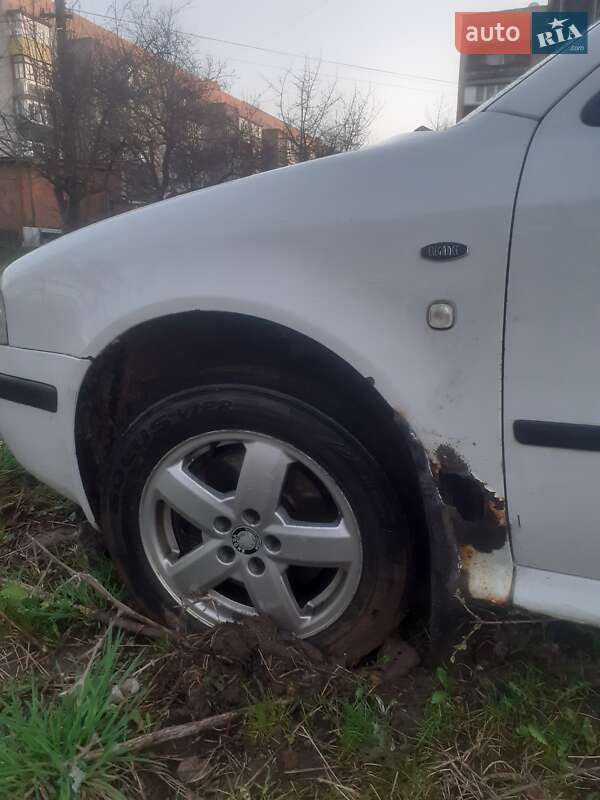 Ліфтбек Skoda Octavia 2002 в Вінниці