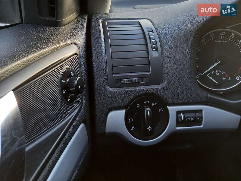 Універсал Skoda Octavia 2012 в Тернополі