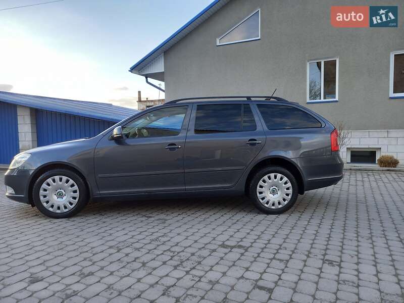 Універсал Skoda Octavia 2012 в Тернополі