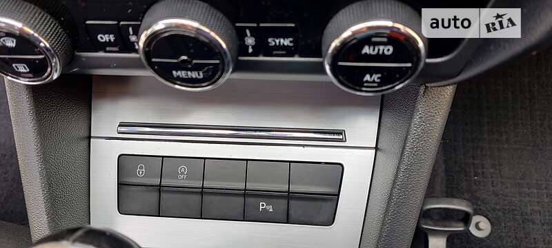 Універсал Skoda Octavia 2017 в Новояворівську