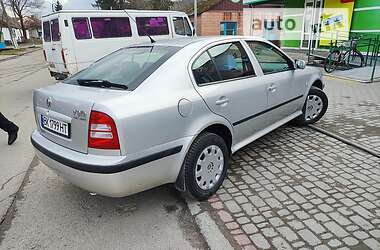 Ліфтбек Skoda Octavia 2003 в Рокитному