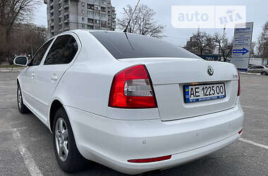 Лифтбек Skoda Octavia 2009 в Каменском