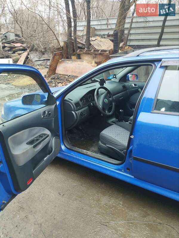 Универсал Skoda Octavia 2002 в Днепре