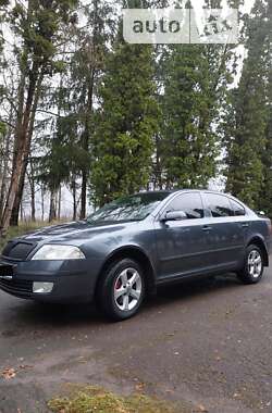 Лифтбек Skoda Octavia 2008 в Сквире