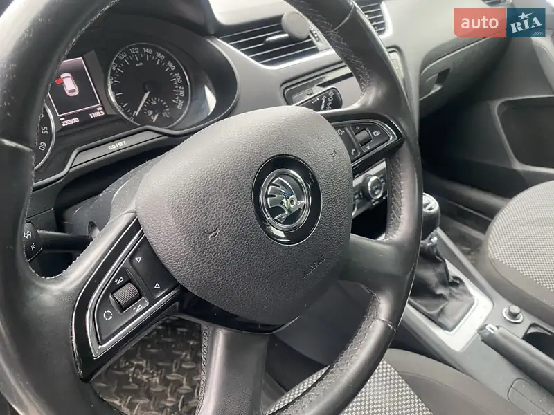 Skoda Octavia 2014 VIN TMBJG9NE4E0173181 фото оголошення 16 з 73