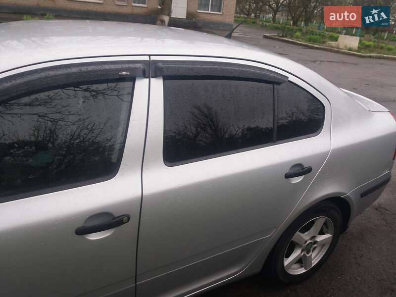 Ліфтбек Skoda Octavia 2008 в Запоріжжі