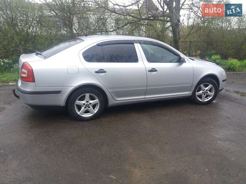 Ліфтбек Skoda Octavia 2008 в Запоріжжі