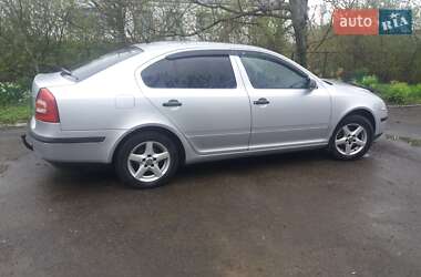 Лифтбек Skoda Octavia 2008 в 