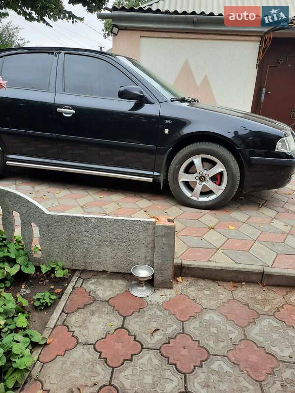 Ліфтбек Skoda Octavia 2003 в Кременчуці