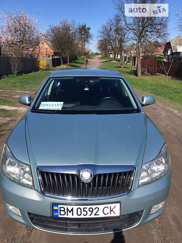 Ліфтбек Skoda Octavia 2009 в Ромнах