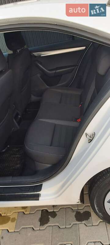 Лифтбек Skoda Octavia 2017 в Иршаве