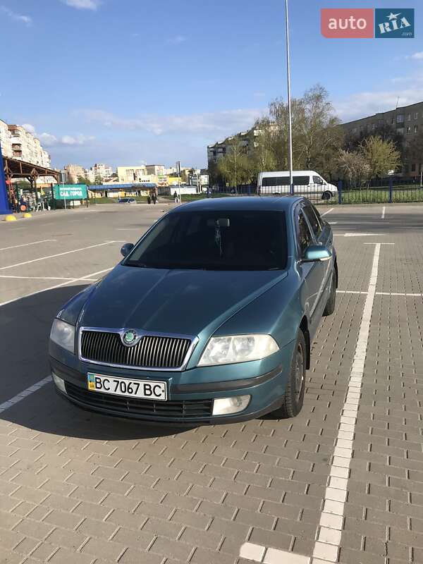 Лифтбек Skoda Octavia 2005 в Сокале