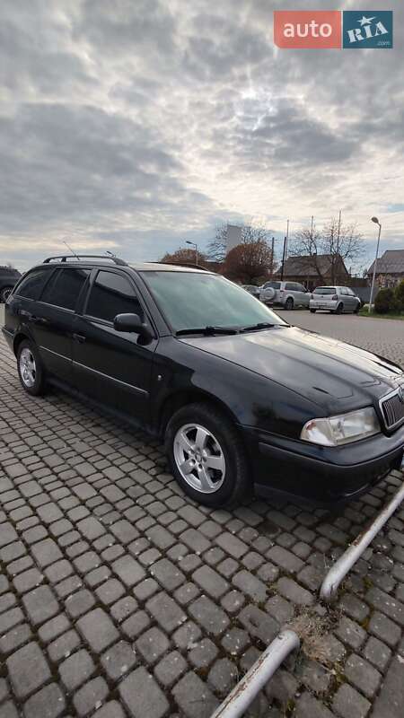 Универсал Skoda Octavia 1999 в 