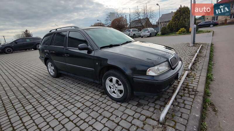 Универсал Skoda Octavia 1999 в Ужгороде