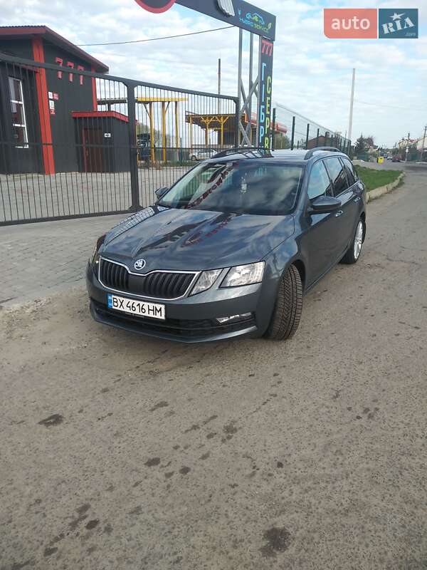 Универсал Skoda Octavia 2017 в Хмельницком
