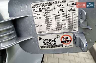 Ліфтбек Skoda Octavia 2009 в 