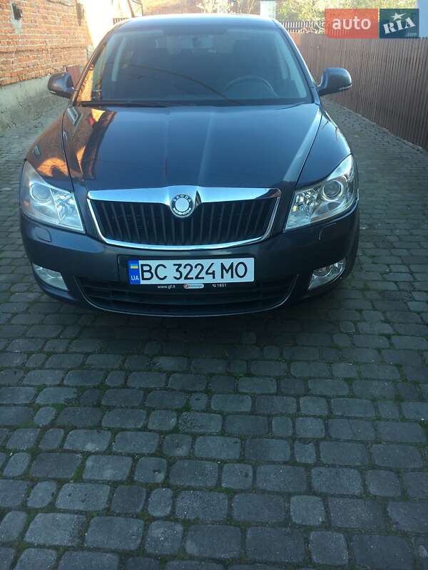 Ліфтбек Skoda Octavia 2009 в Городку
