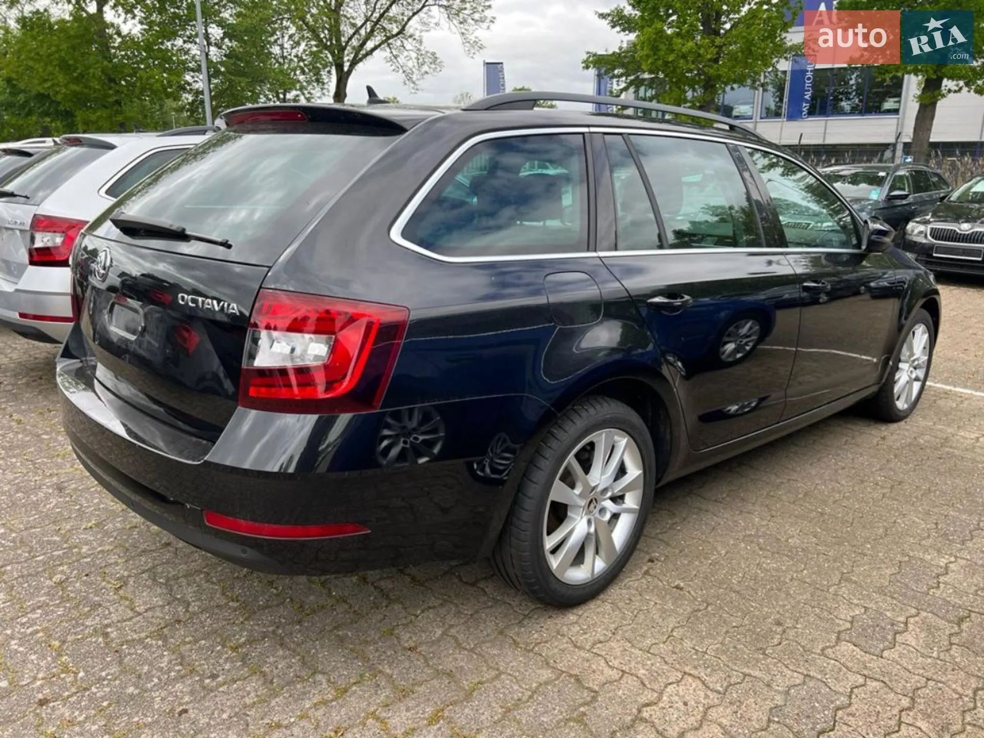 2017 Skoda Octavia - мініатюра 35