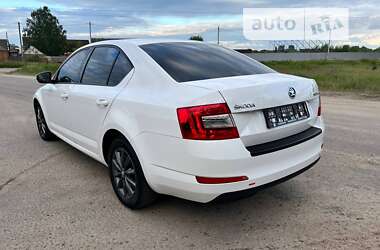 Лифтбек Skoda Octavia 2015 в Ахтырке